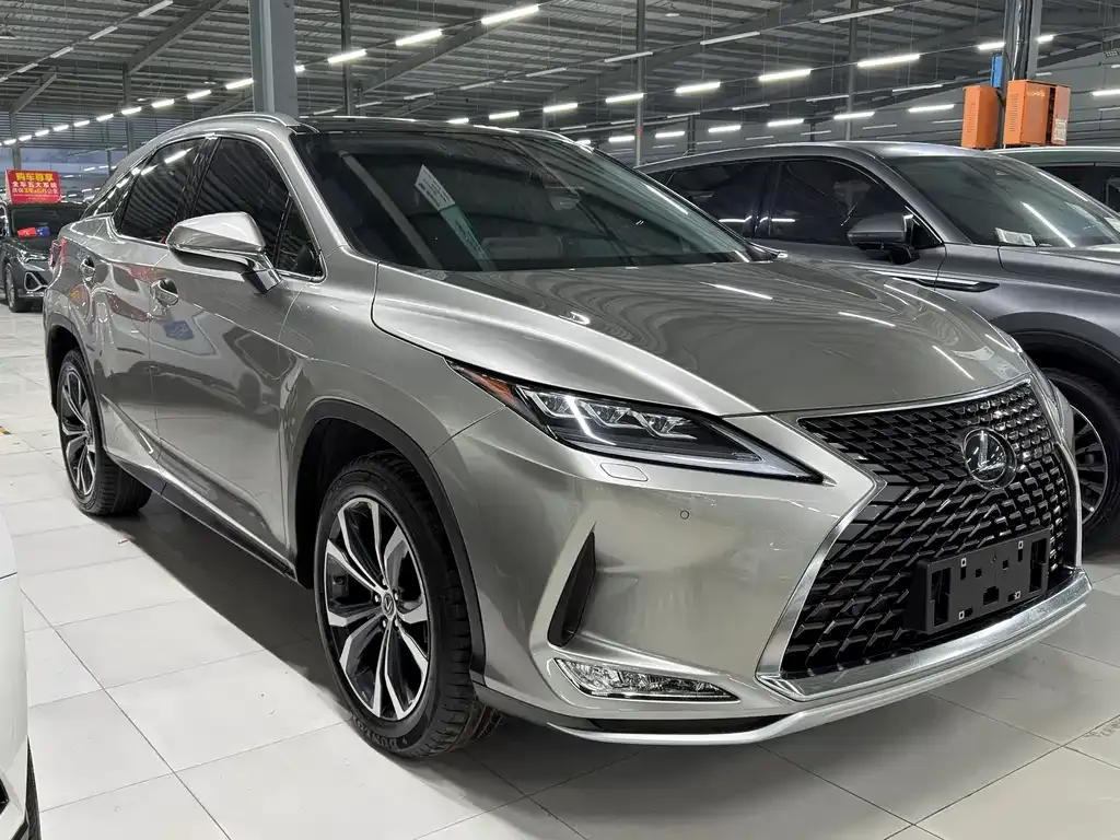 Lexus RX — фото 4