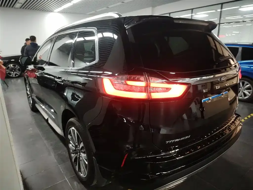 Ford Edge 2021 из CN, фото 6