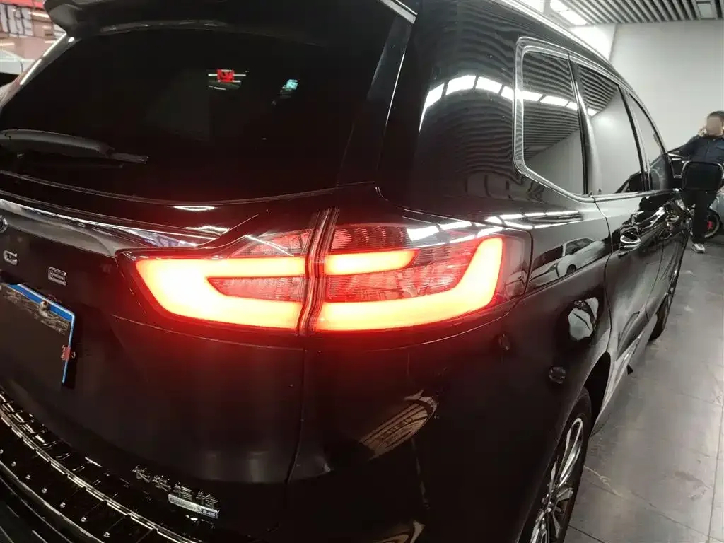 Ford Edge 2021 из CN, фото 8