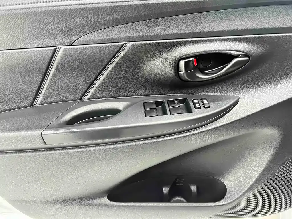 Toyota Vios 2023 из CN, фото 9