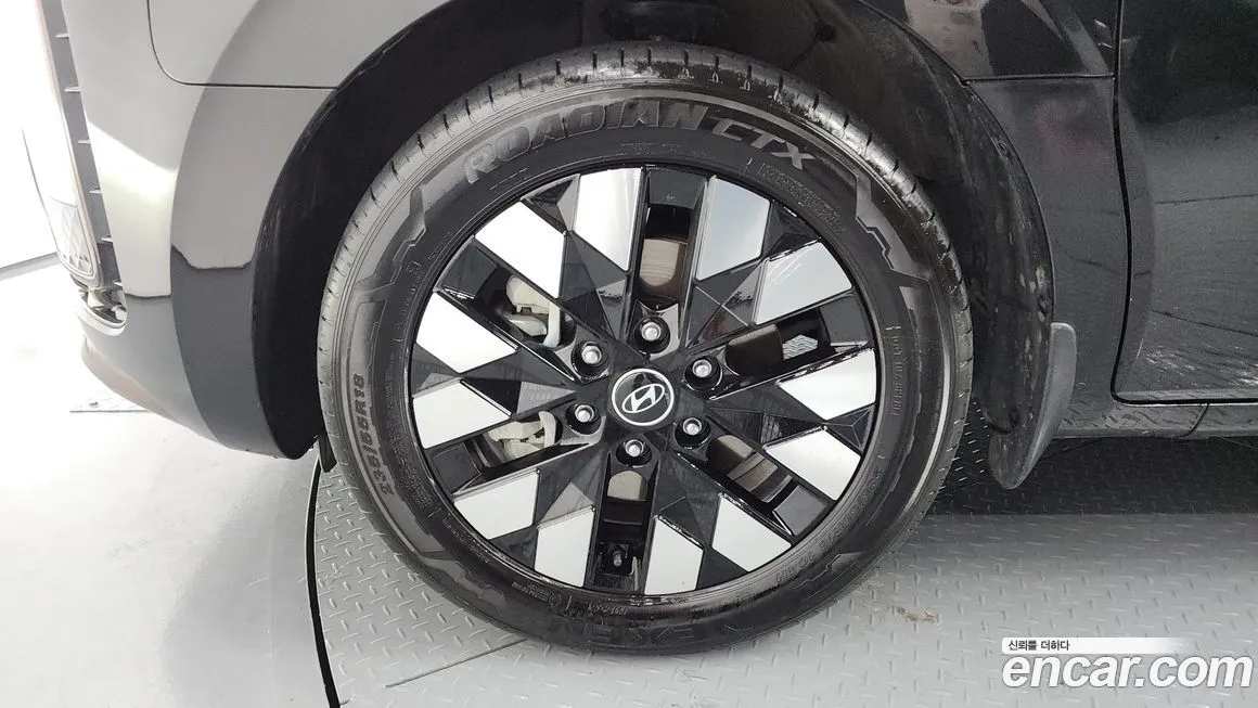 Hyundai Staria 2025 из KR, фото 4