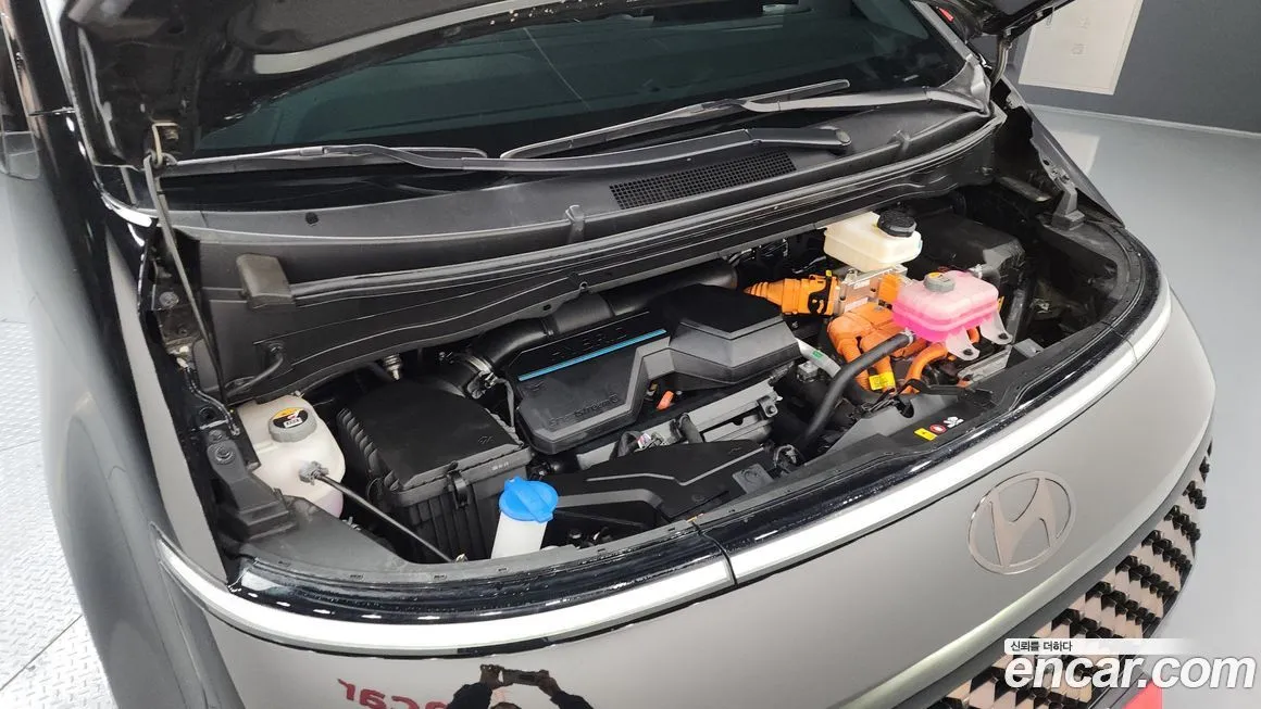Hyundai Staria 2025 из KR, фото 5