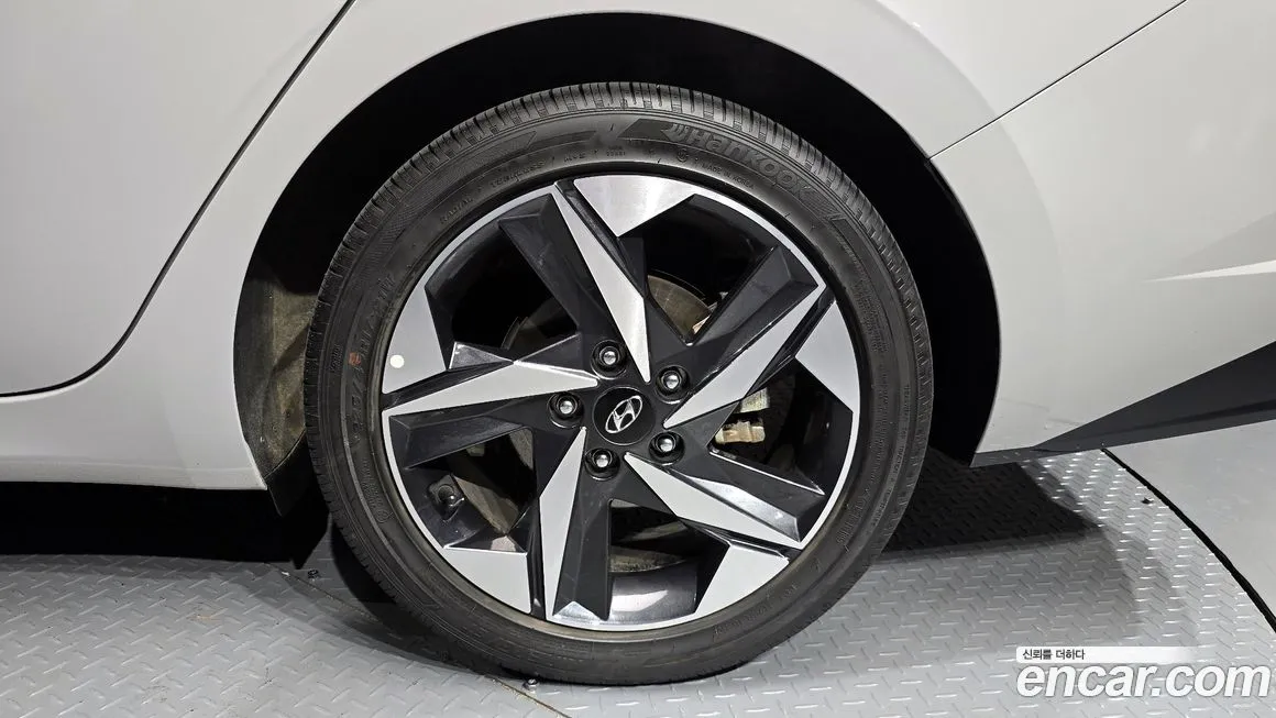 Hyundai AVANTE 2023 из KR, фото 10