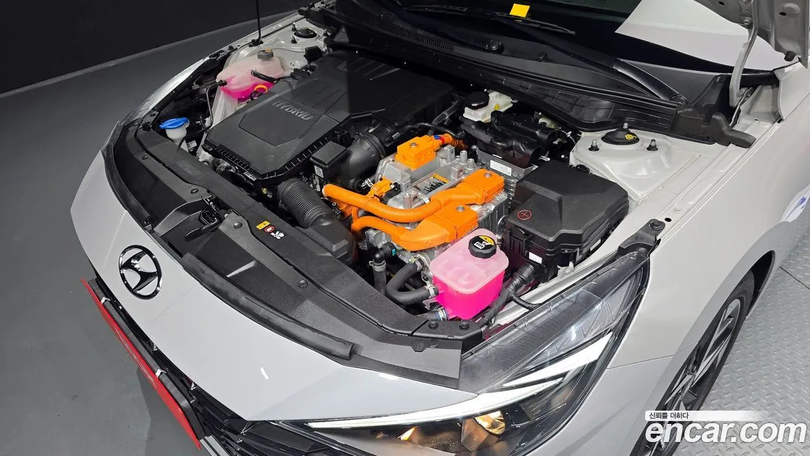 Hyundai AVANTE 2023 из KR, фото 4