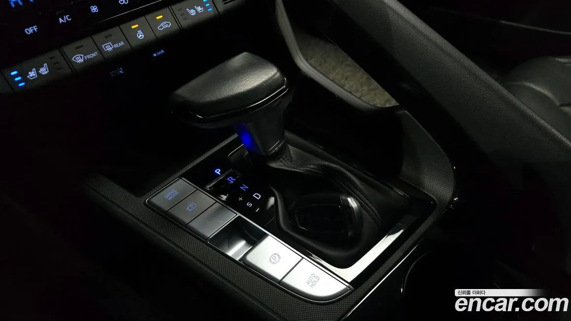 Hyundai AVANTE 2023 из KR, фото 2