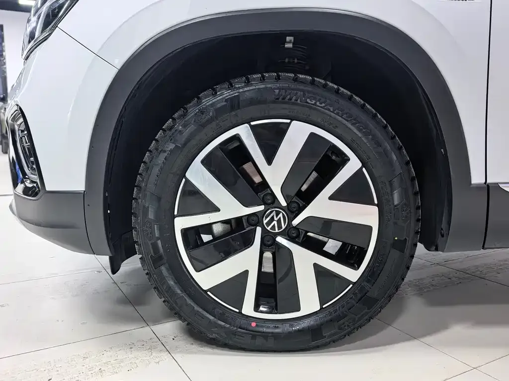 Volkswagen Tayron 2023 из CN, фото 8