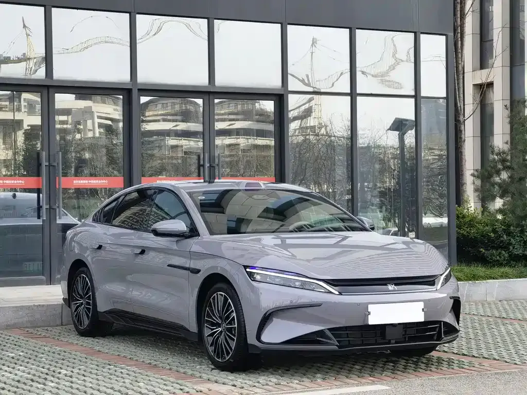 BYD Han 2025 из CN, фото 9