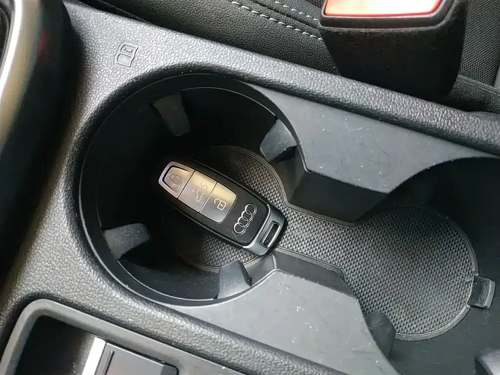 Audi A3 2021 из CN, фото 6