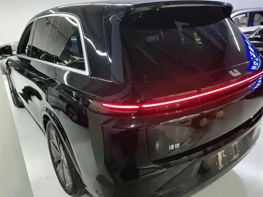 Li Auto L8 2024 из CN, фото 3