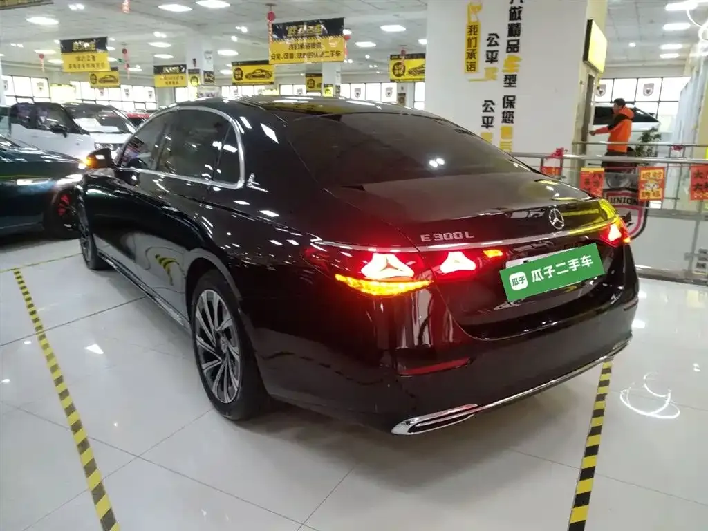 Mercedes-Benz E-Class 2024 из CN, фото 4