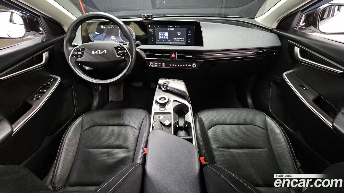 Kia EV6 — фото 10