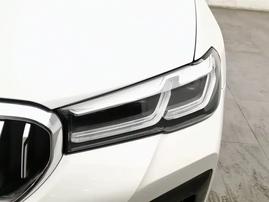 BMW 5 Series (Import) — фото 4