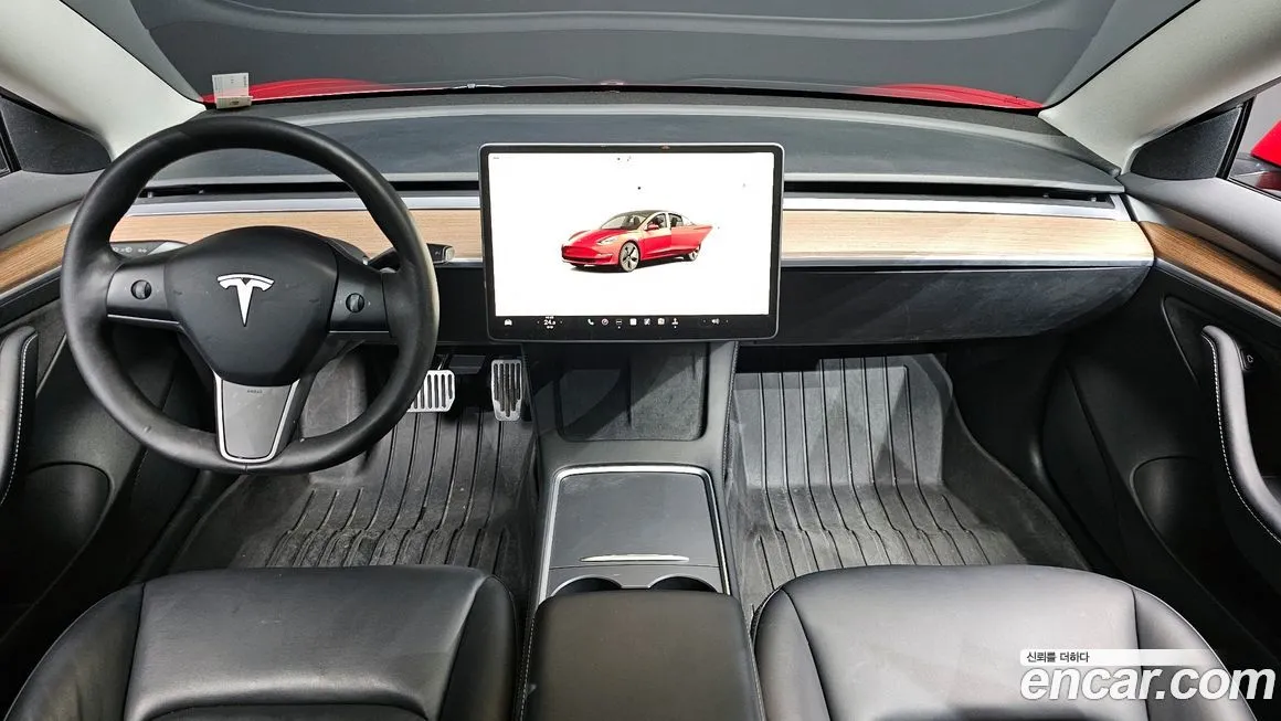 Tesla Model 3 — фото 10