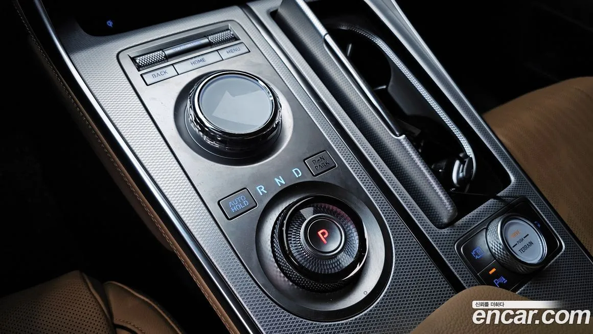 Genesis GV80 — фото 10