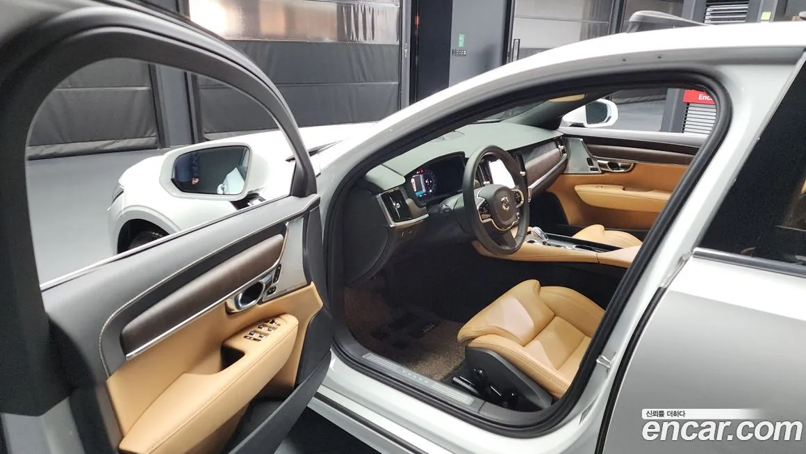 Volvo S90 2022 из KR, фото 10