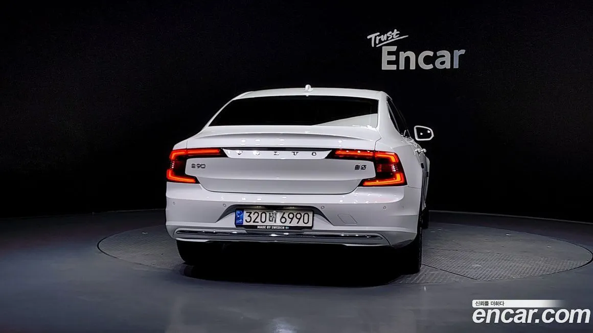 Volvo S90 2022 из KR, фото 2
