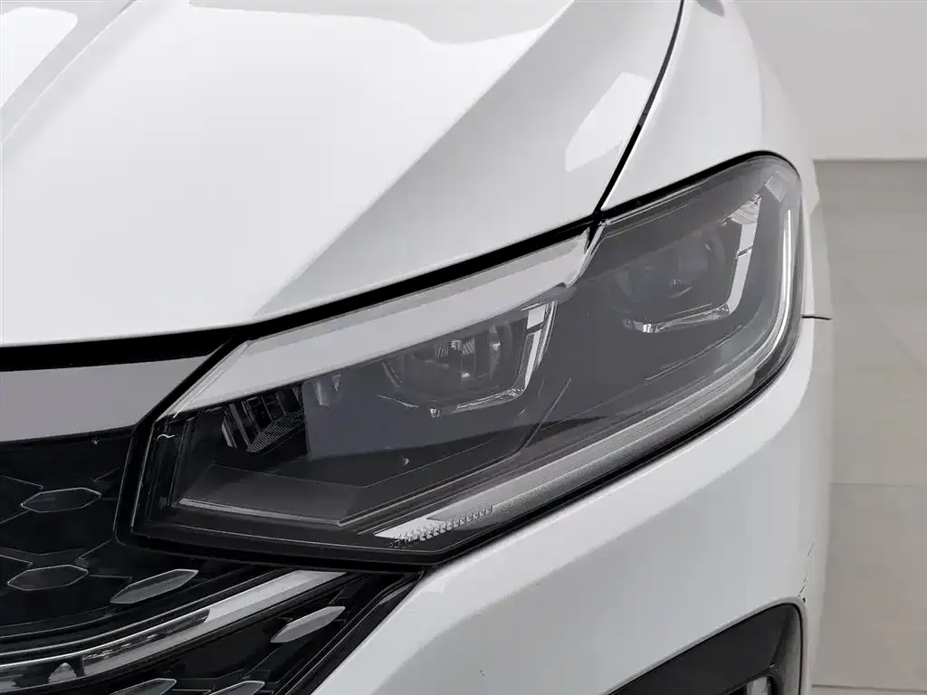 Volkswagen Lavida 2023 из CN, фото 4