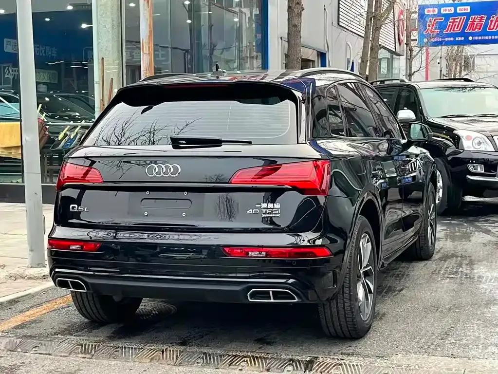 Audi Q5L 2023 из CN, фото 10