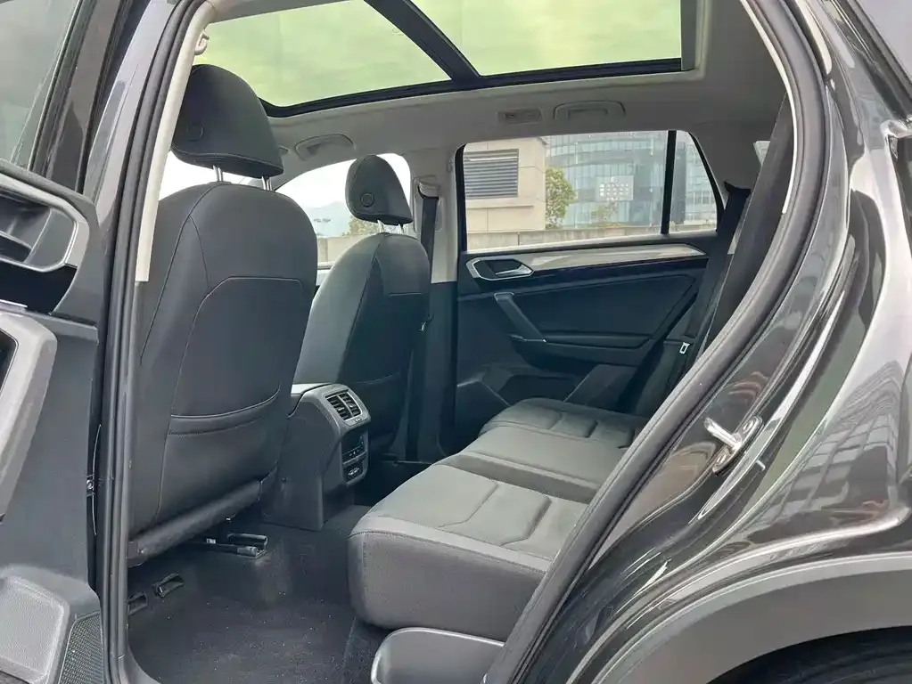 Volkswagen Tayron 2022 из CN, фото 2