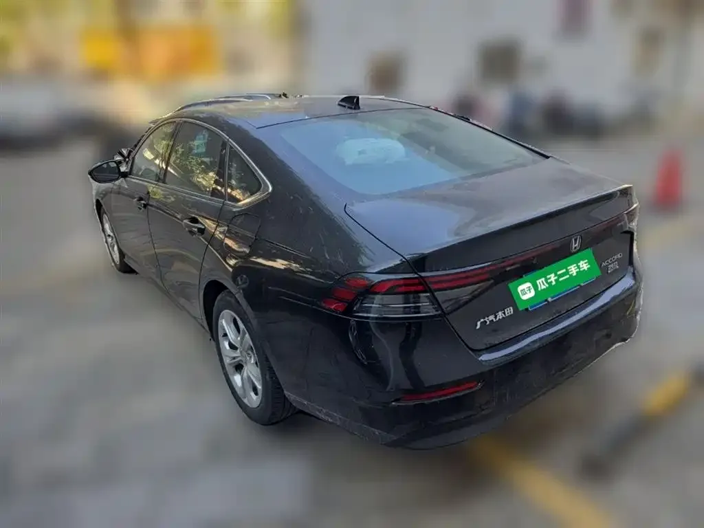 Honda Accord — фото 4