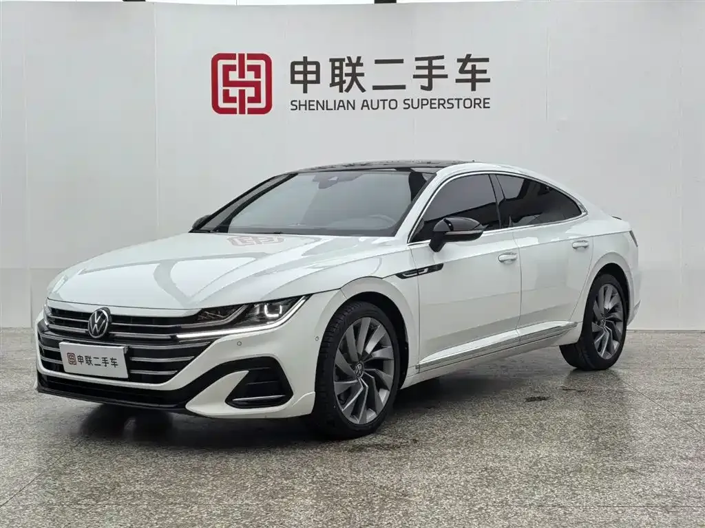 Volkswagen CC 2023 из CN, фото 1