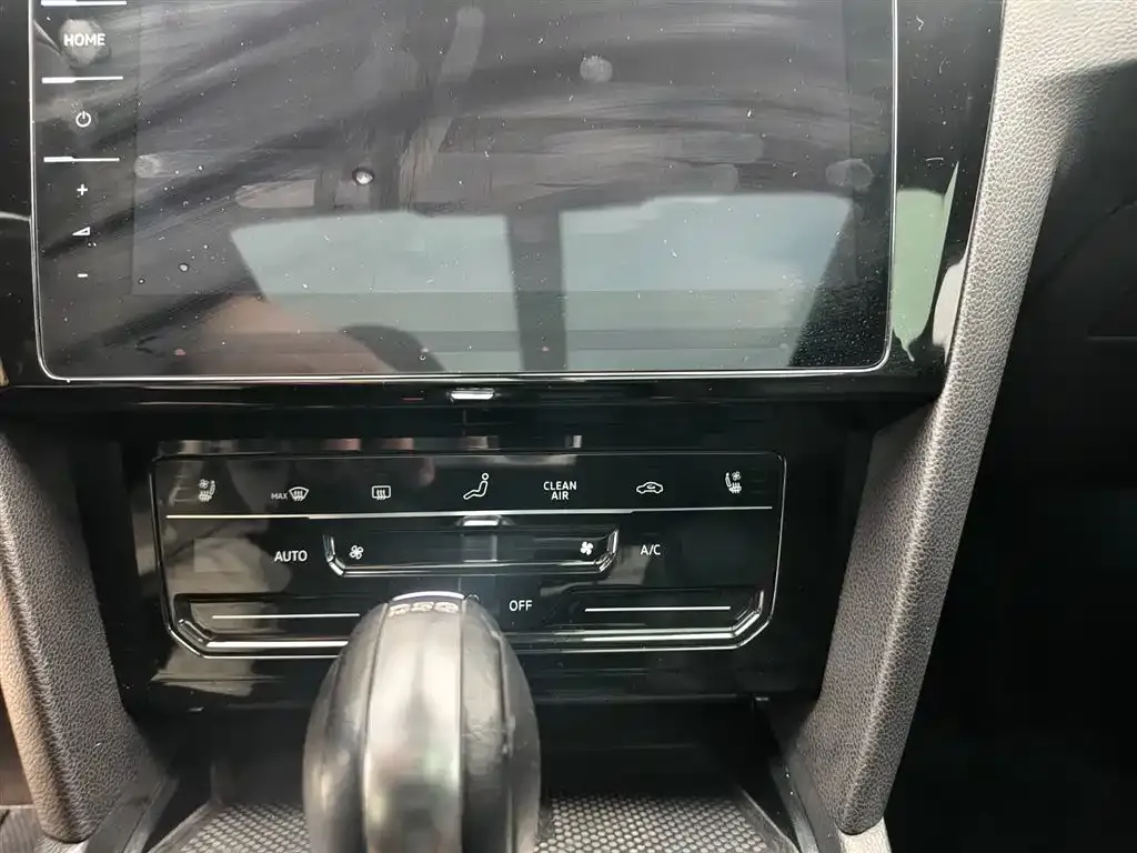 Volkswagen CC 2023 из CN, фото 9