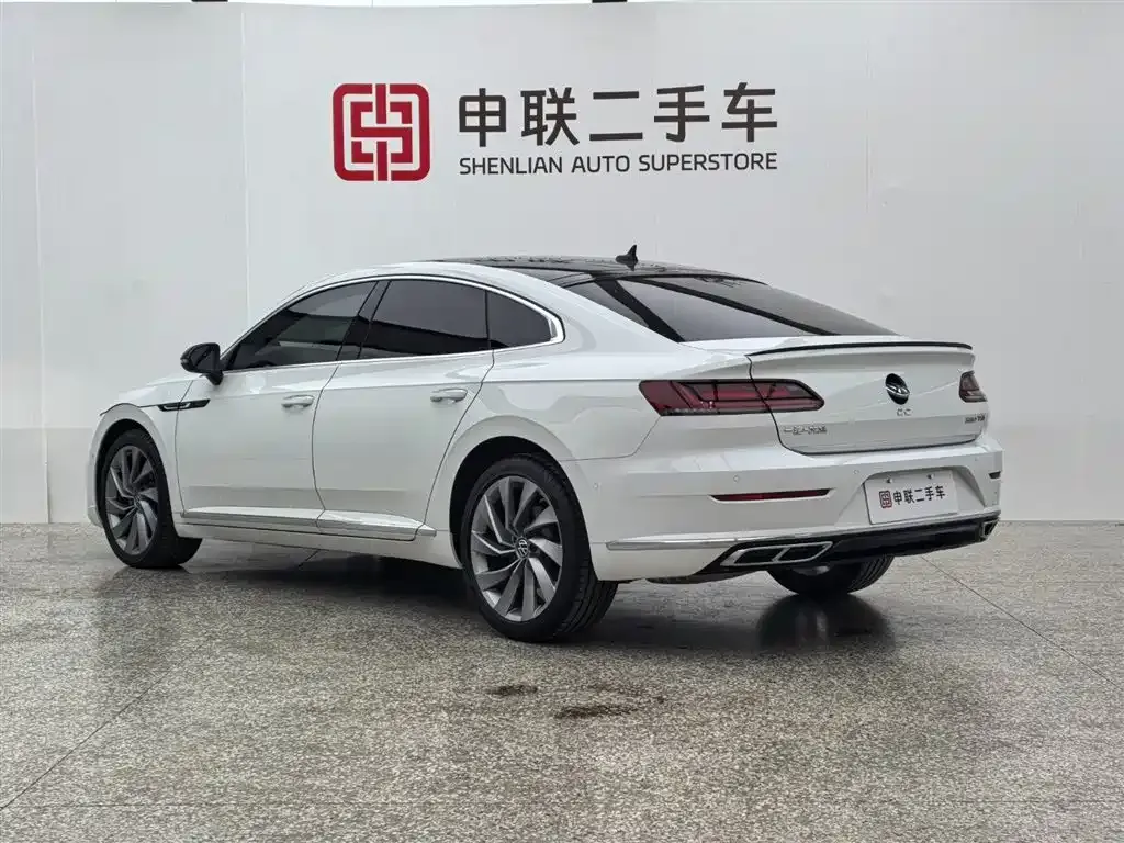 Volkswagen CC 2023 из CN, фото 4