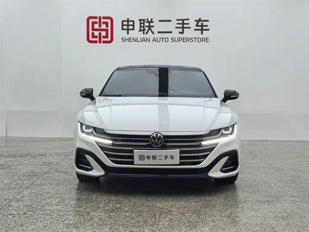 Volkswagen CC 2023 из CN, фото 2