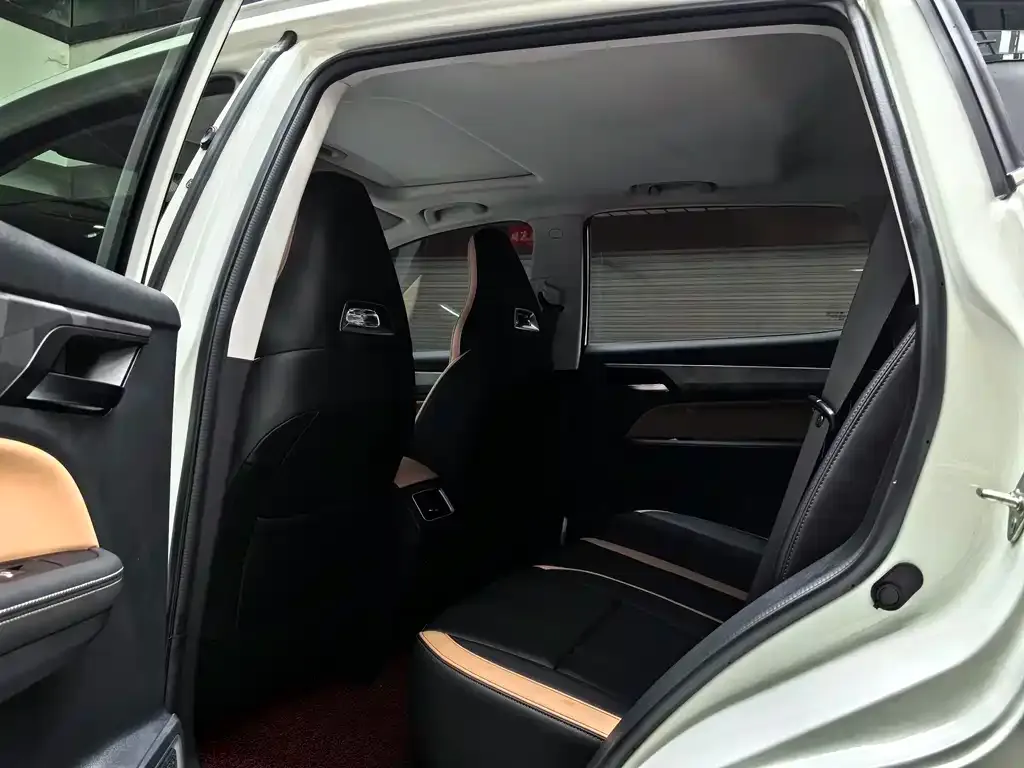 Geely Haoyue PRO 2024 из CN, фото 7