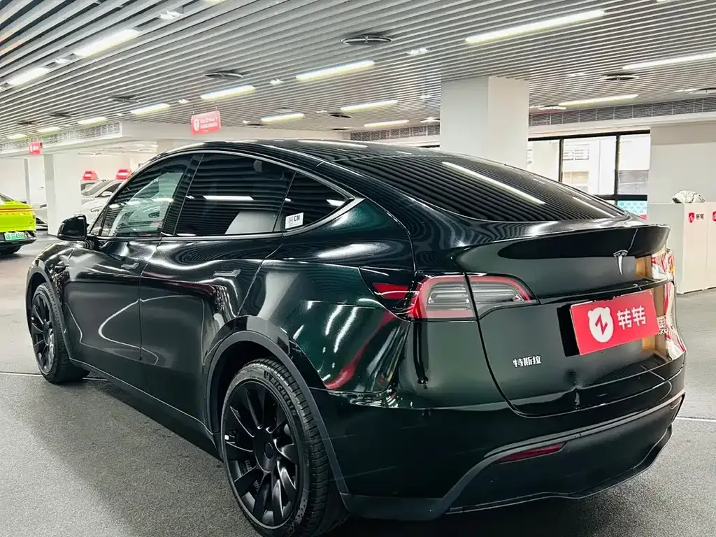 Tesla Model Y 2024 из CN, фото 10