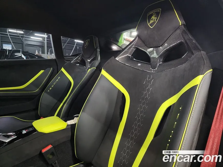 Lamborghini Huracan 2023 из KR, фото 2