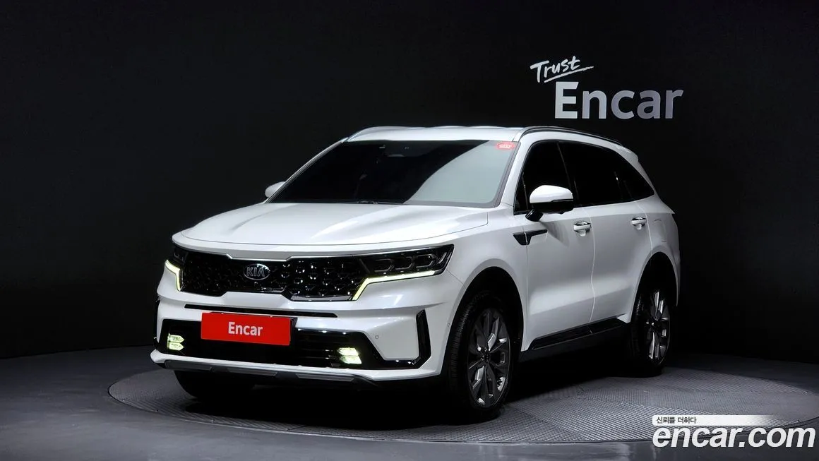 Kia Sorento — фото 1