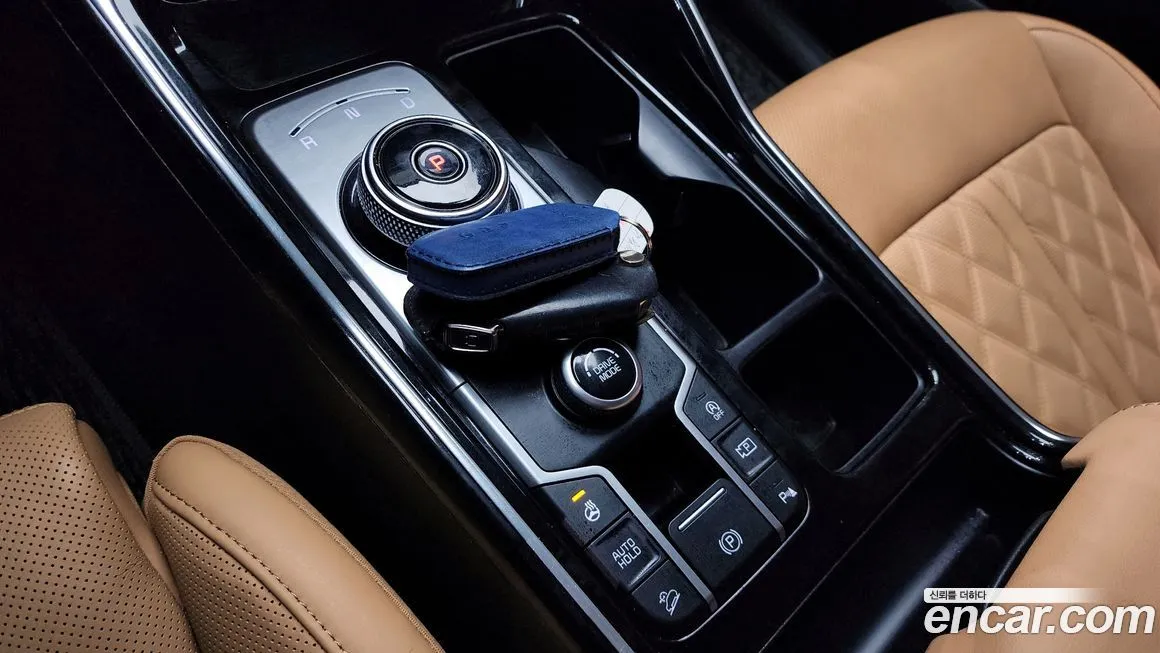 Kia Sorento — фото 7