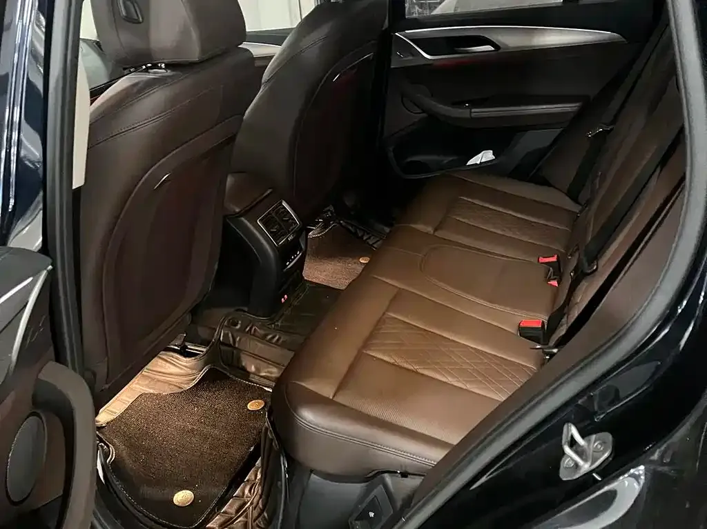 BMW iX3 2023 из CN, фото 4