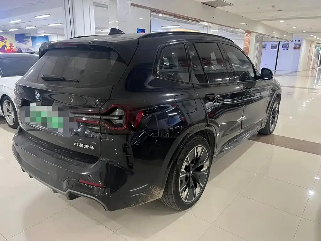 BMW iX3 2023 из CN, фото 7