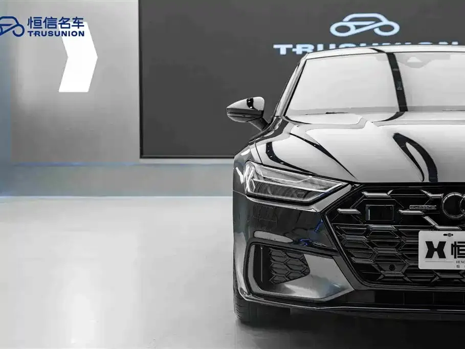 Audi A7L 2024 из CN, фото 2