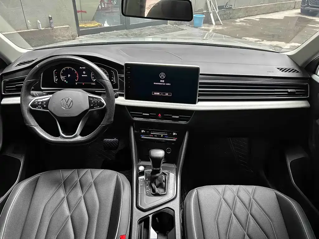 Geely Xingyue L 2024 из CN, фото 8