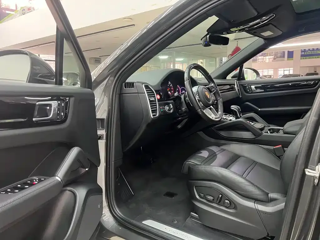 Porsche Cayenne 2022 из CN, фото 4