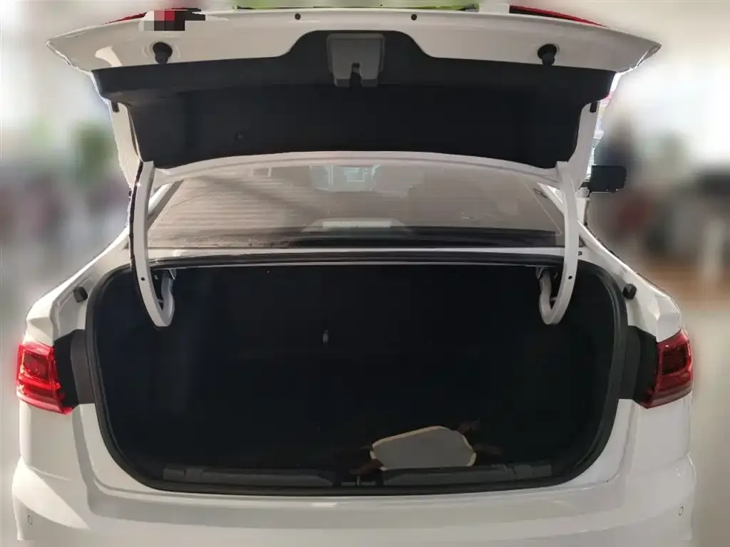 Volkswagen Bora 2025 из CN, фото 2