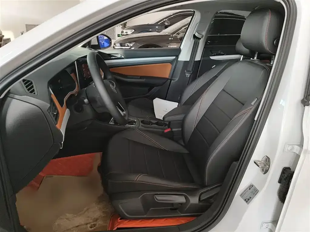 Volkswagen Bora 2025 из CN, фото 8
