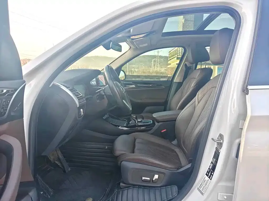 BMW X3 2022 из CN, фото 3