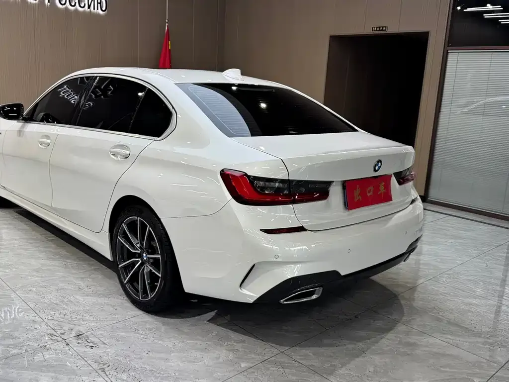 BMW 3 Series — фото 10