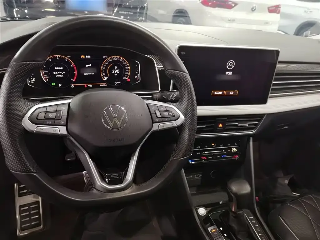 Volkswagen Tiguan L 2024 из CN, фото 3