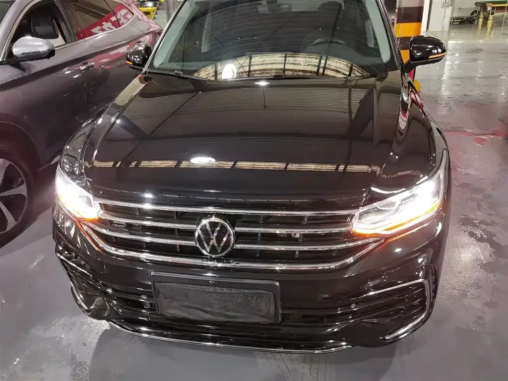 Volkswagen Tiguan L 2024 из CN, фото 9