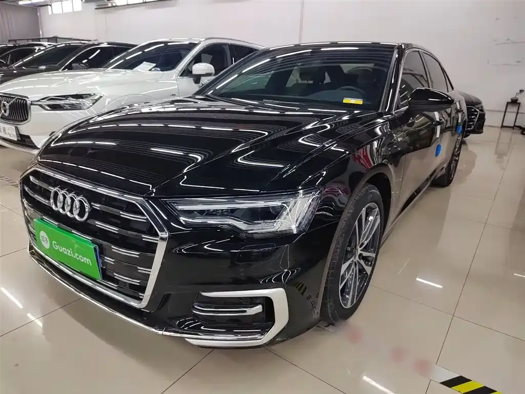 Audi A6L 2023 из CN, фото 1