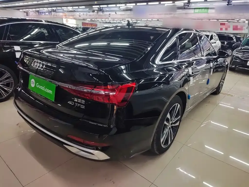 Audi A6L 2023 из CN, фото 3