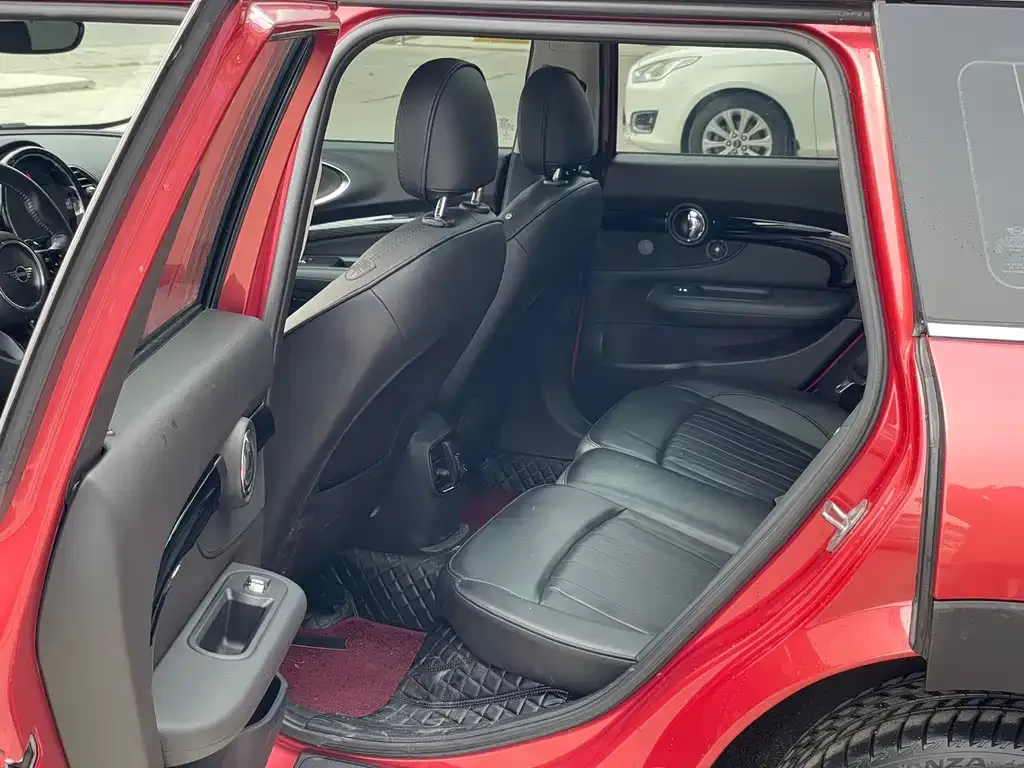 MINI Clubman 2022 из CN, фото 2