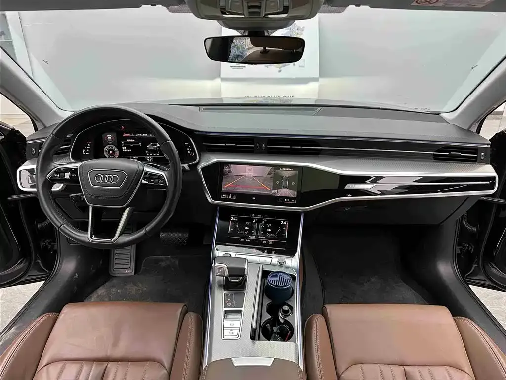 Audi A6L 2023 из CN, фото 4