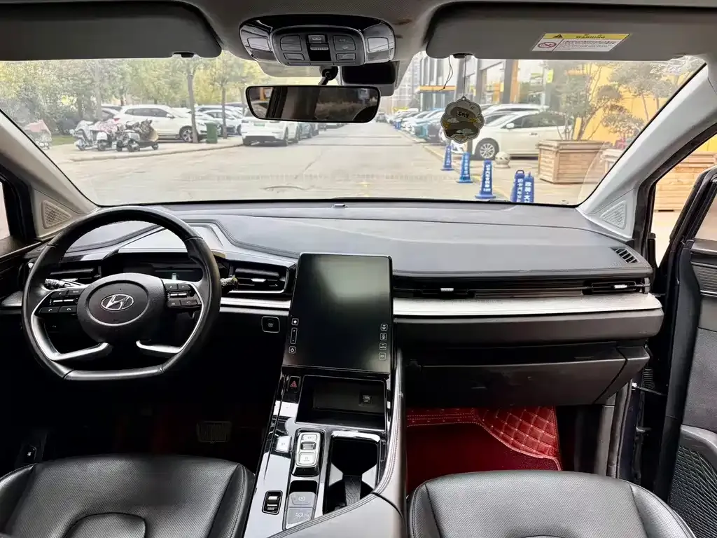 Hyundai Custo 2023 из CN, фото 4