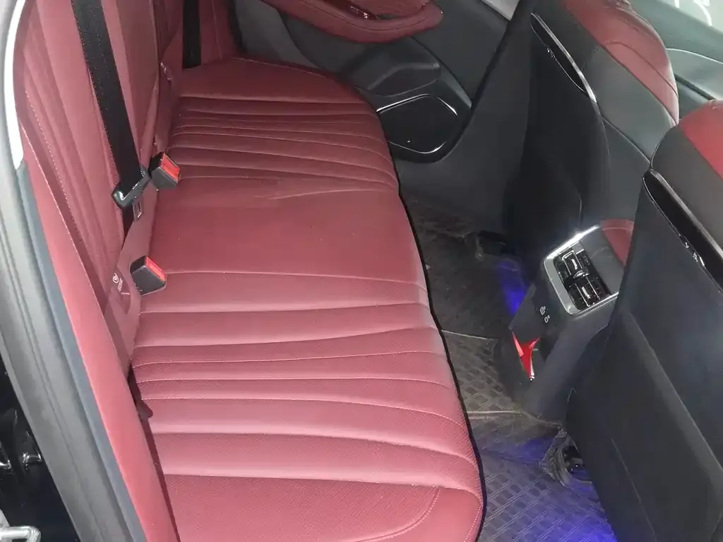 Hongqi H5 2024 из CN, фото 5
